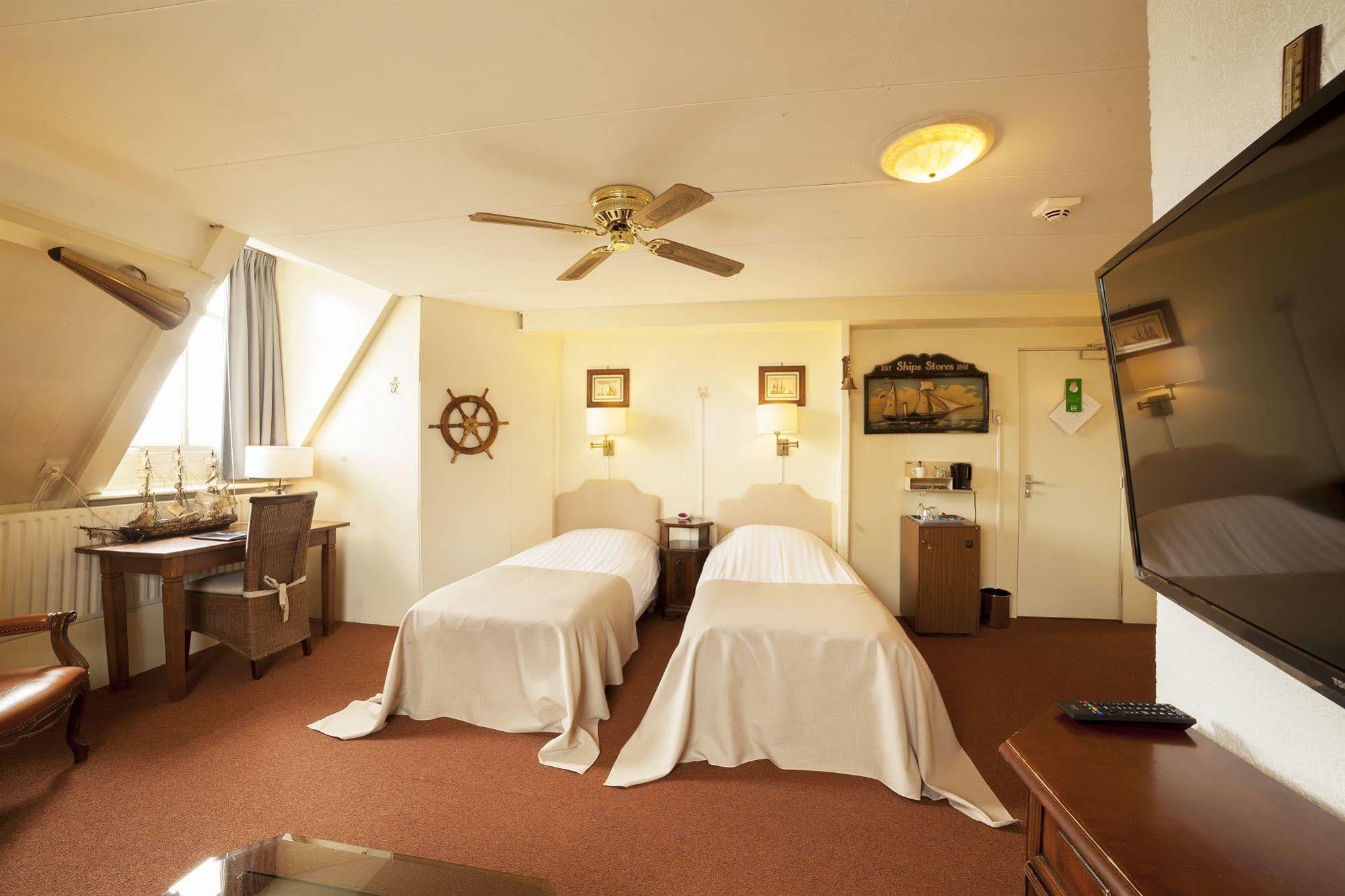 Hotel Dordrecht Luaran gambar